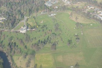 Oblique aerial view of Airthrey Castle and Golf Course, looking to the N.