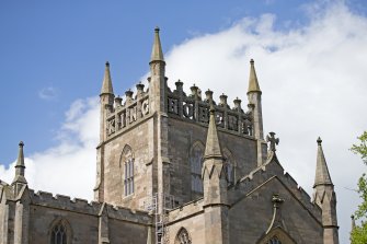 Detail of 'King Robert The Bruce' motif on the church tower.