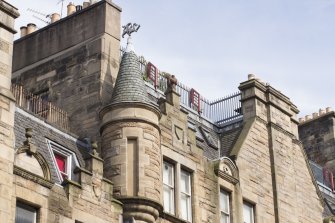 Detail of rooftop railings above central block of front elevation at 2-18 Jeffrey Street, Edinburgh.