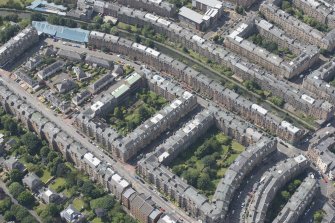 General oblique aerial view of the Union Canal and the   Fountainbridge and Merchiston areas of Edinburgh, looking WNW.