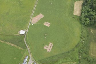 Oblique aerial view of the Glasgow University excavations, looking ESE.