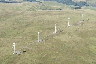 Oblique aerial view of the W end of Green Knowes Wind Farm, looking NNW.