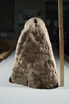 General view of left end face with scale.