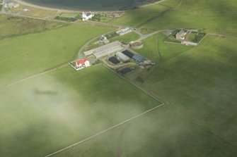 Oblique aerial view of Findlins Farm, Hillswick, looking E.