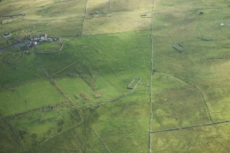 Oblique aerial view of Da Broch, West Houlland, looking SW.