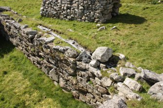 Blackhouse R, detail of timber wall-plate (re-used).