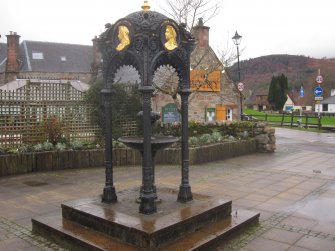 Victoria Jubilee Drinking Fountain looking NW
