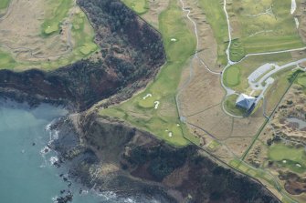 Oblique aerial view of the fort at Kittoch's Den and part of The Torrance Golf Course, looking SE.