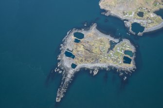 Oblique aerial view of Easdale, looking NE.