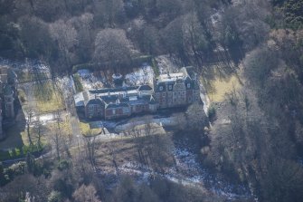 Oblique aerial view of Queen's Craig House, looking S.