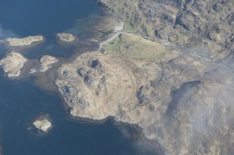 Oblique aerial view of a farmstead at Glencoul, looking N.