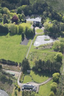 Oblique aerial view of Linnhous Country House, looking SSE.