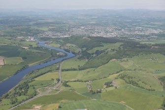 General oblique aerial view of the River Tay, Friarton Bridge and Perth in the distance, looking WSW.