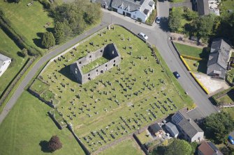 Oblique aerial view of Killearn Old Parish Church and graveyard, looking N.
