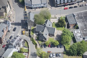 Oblique aerial view of Kirkintilloch Old Church and Town Steeple, looking ENE.