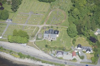 Oblique aerial view of Kilmun Cemetery, St Munn's Church, Collegiate Church of St Mun and St Munn's Church and Churchyard, looking N.