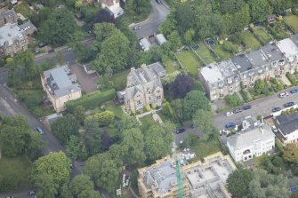 Oblique aerial view of 28 Murrayfield House and 15-17 Murrayfield Drive, looking N.