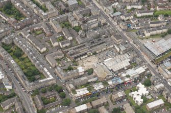 Oblique aerial view of 165 Leith Walk and 17-19 Smith's Place, looking WSW.