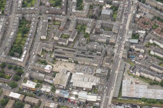 Oblique aerial view of 165 Leith Walk and 17-19 Smith's Place, looking SSW.