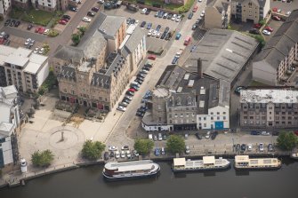 Oblique aerial view of Leith Signal Tower and Leith Sailors' Home, looking ENE.