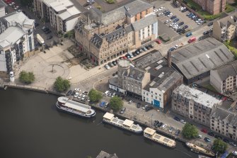 Oblique aerial view of Leith Signal Tower and Leith Sailors' Home, looking NNE.