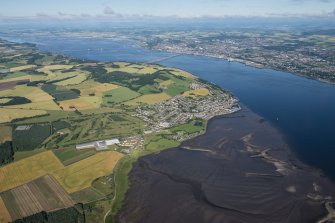 General oblique aerial view of the Tay Estuary, looking NW.