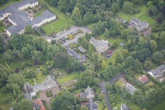 Oblique aerial view of Barony House and 3 Kevock Road, looking SE.