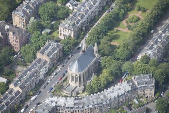 Oblique aerial view of Kelvinside Hillhead Parish Church, looking W.
