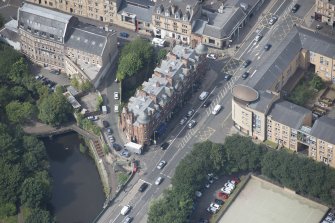 Oblique aerial view of 445 - 459 Great Western Road, looking W.