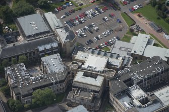 Oblique aerial view of Glasgow University's Institute of Chemistry, looking SSW.