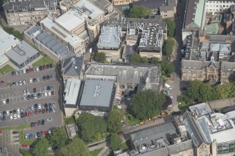 Oblique aerial view of Glasgow University's Institute of Chemistry and Zoology Building, looking NNE.