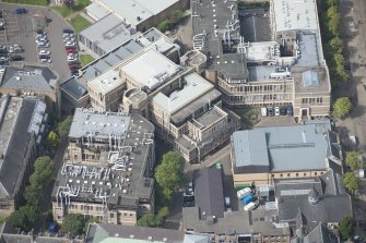 Oblique aerial view of Glasgow University's Institute of Chemistry, looking WSW.