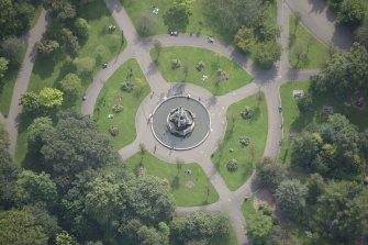 The Stewart Memorial Fountain, Kelvingrove Park, Glasgow. Oblique aerial view looking SE.