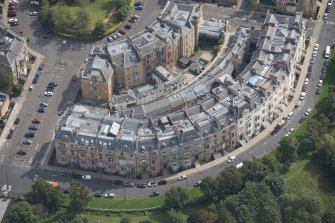 Oblique aerial view of Park Circus, Park Gate, Park Terrace and Park Terrace Lane, looking ESE.