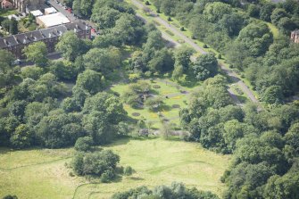 Oblique aerial view of Alexandra Park Fountain, looking SW.
