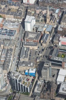 Oblique aerial view of Dalmore House, Holland Street, St Matthew's Blythswood Church and Elmbank Street, looking NNW.