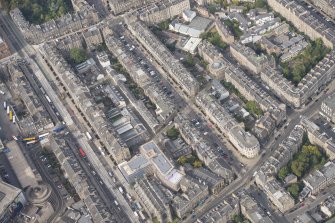 Oblique aerial view of York Place, Albany Street, Barony Street and Broughton Street, looking WNW.