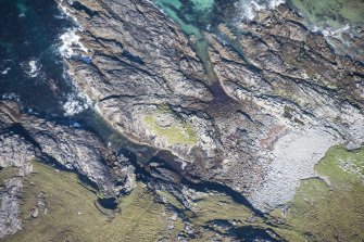 Oblique aerial view of Dun Chlif, looking NNW.