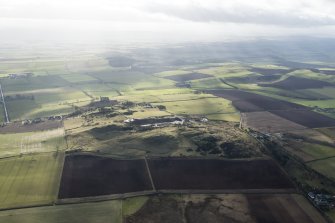 General oblique aerial view of Hume, looking SSE.