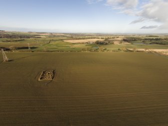 Oblique aerial view of Crichton Mains souterrain, looking NNW.