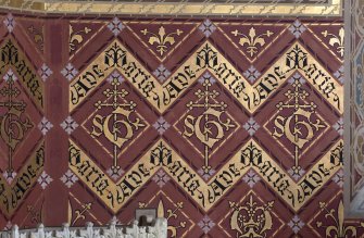 Chancel. Painted decoration.
