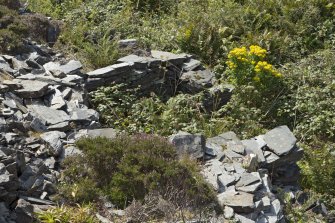 Structure to south east of quarry Creag Nam Duin (NM71NW 115 detail of stonework