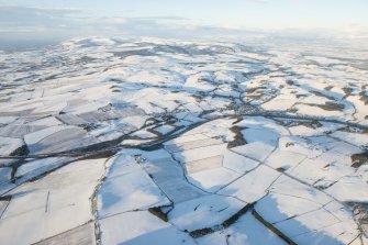 General oblique aerial view centred on Glenfarg, looking W.