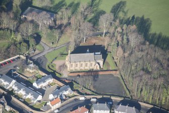 Oblique aerial view of St Mary's Episcopal Church, looking NW.