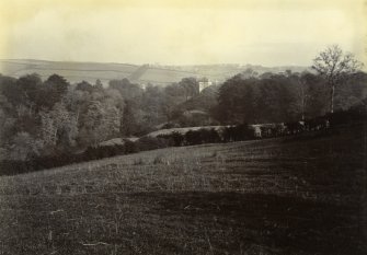 Distant view of the Peel, Busby
