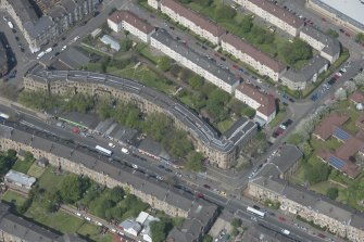 Oblique aerial view of Walmer Crescent, looking NNW.