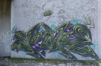 Detail view of graffiti piece by Spore, taken from the south.