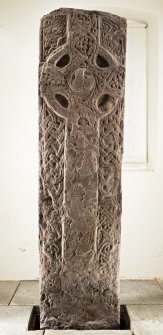 Crieff Burgh Cross face a