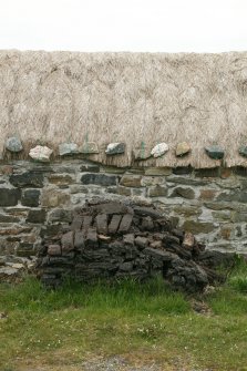 Rear view of thatched outbuilding; Struan Ruadh cottages, Malaclete.
