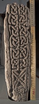 Forteviot 1 Pictish cross fragment face d (including scale)